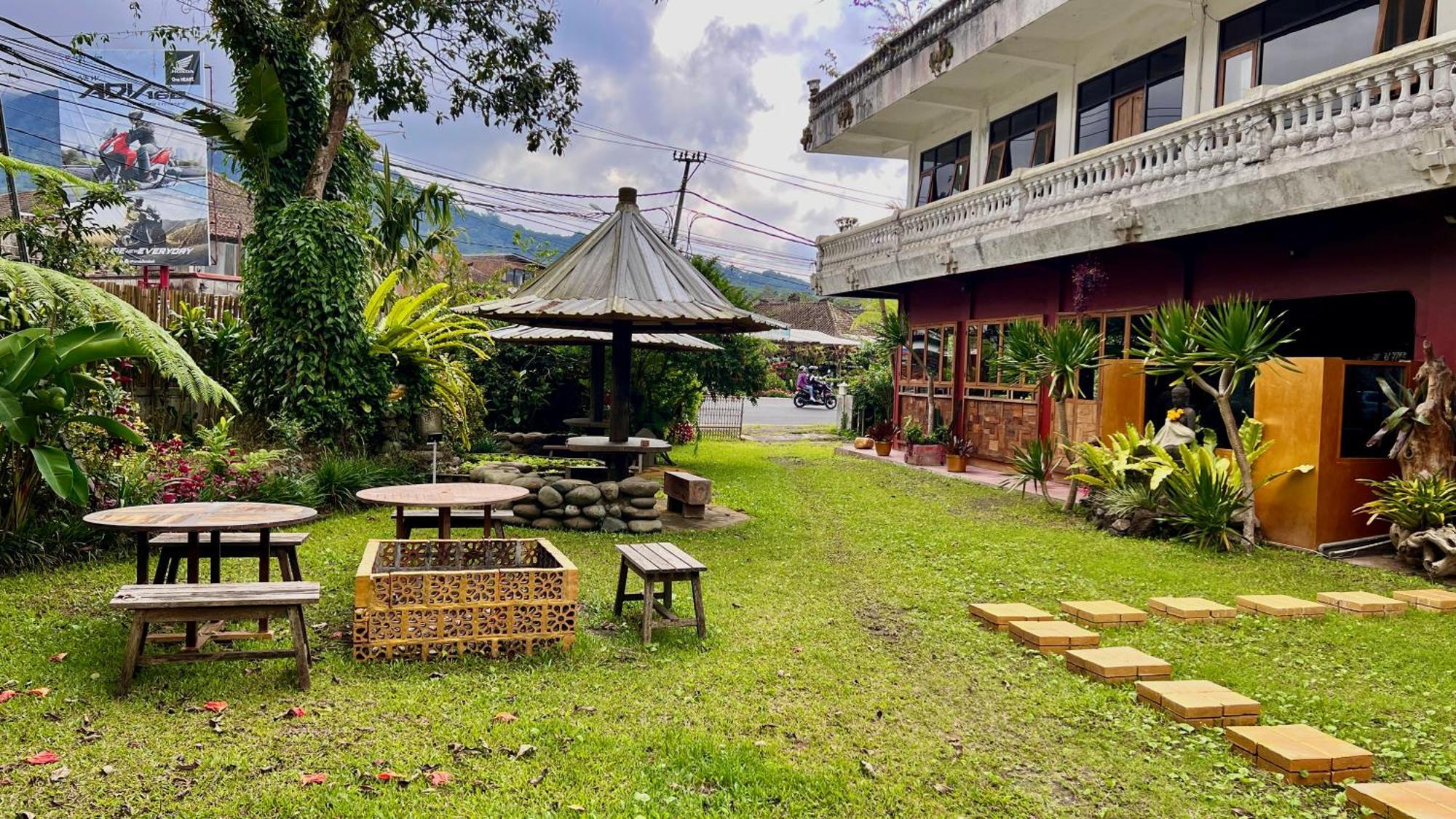 Chakra Tavern Bedugul  Εξωτερικό φωτογραφία